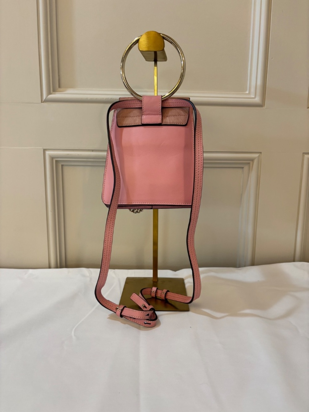 Chloe Suede Calfskin Mini Faye Bracelet Bag Pink Pre-Owned - Picture 14 of 14